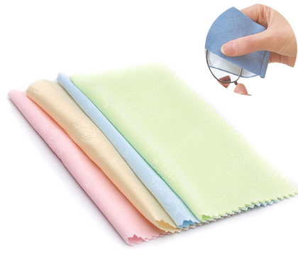 Microfiber cloth for cleaning eyeglasses, lenses, glasses